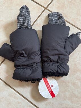 NWT Lululemon Fluffed Up Mittens 3 in 1 Sherpa lined